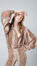 Load image into Gallery viewer, SMYTHE Poet Blouse
