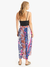 Load image into Gallery viewer, XIRENA Teagan Printed Skirt
