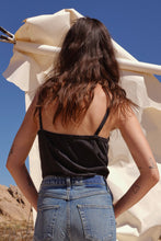 Load image into Gallery viewer, AMO Scallop Knit Cami
